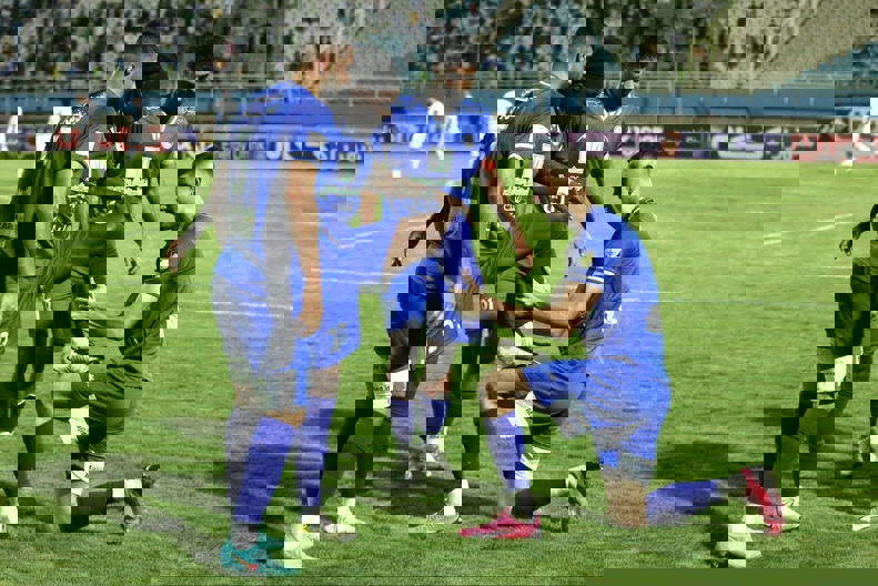 2172702