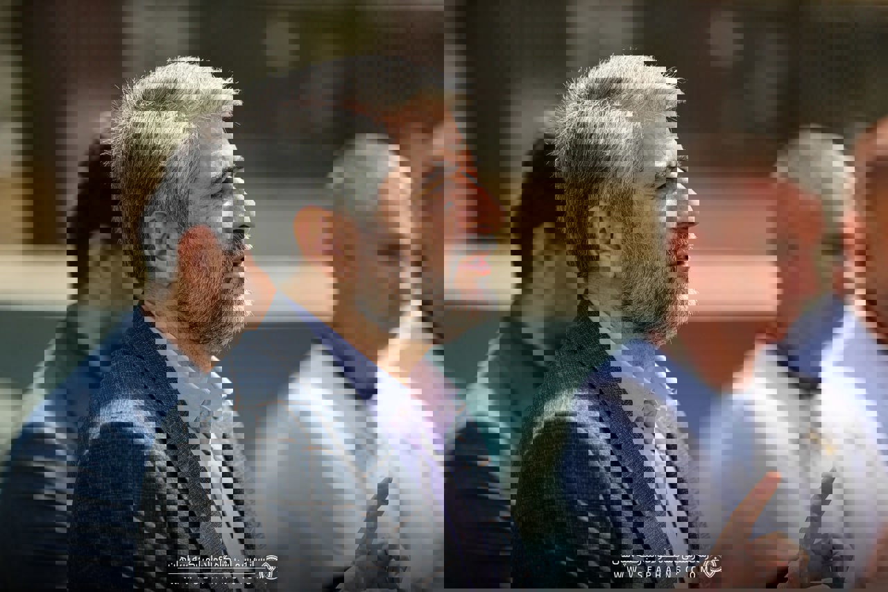 2172882