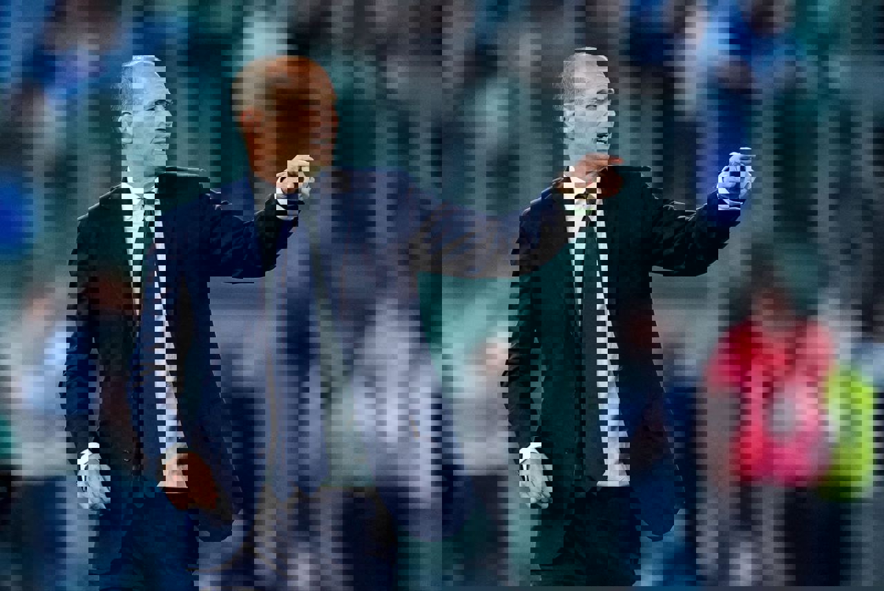 2172942