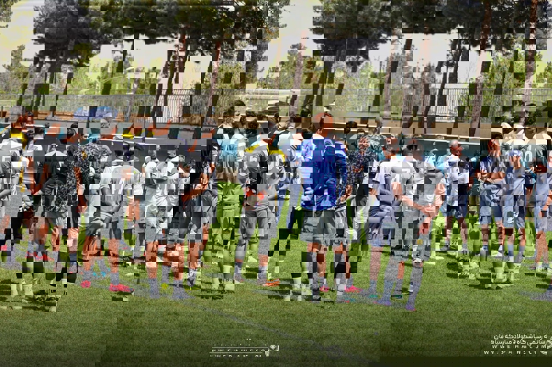 2172877