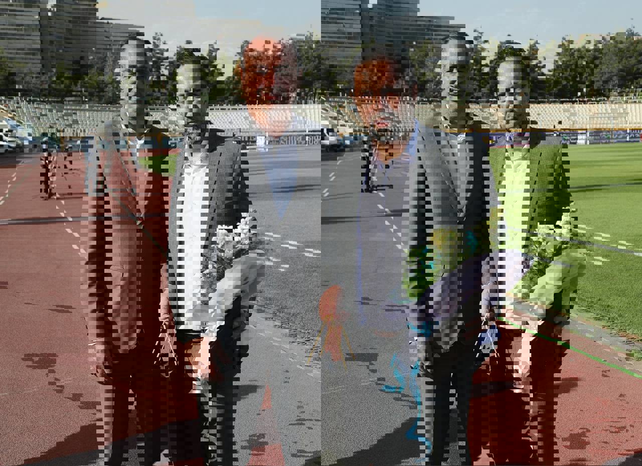 2172872
