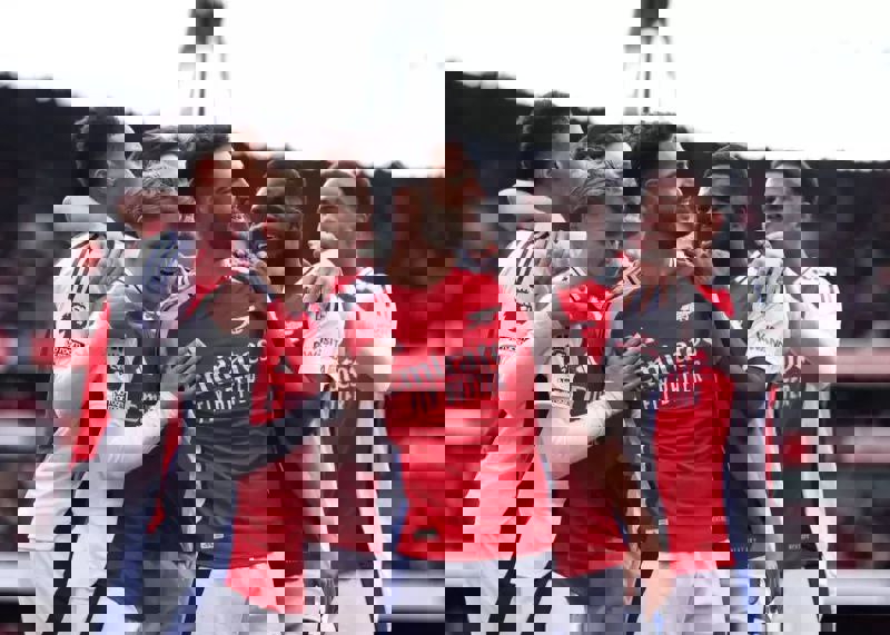 2173054