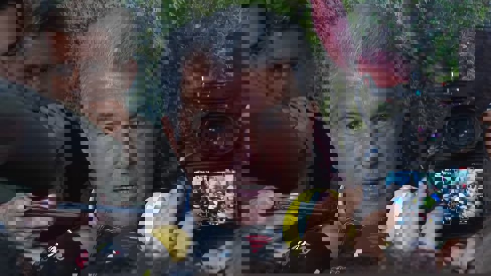 2173122