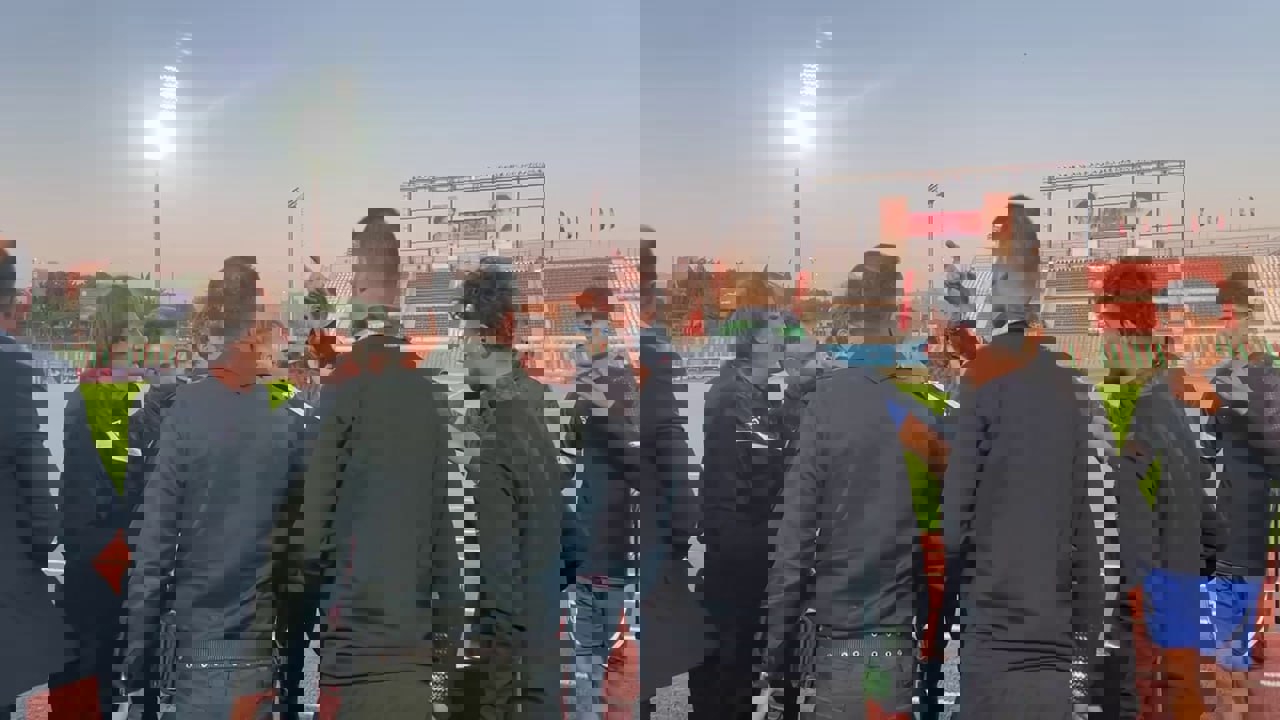 2173883