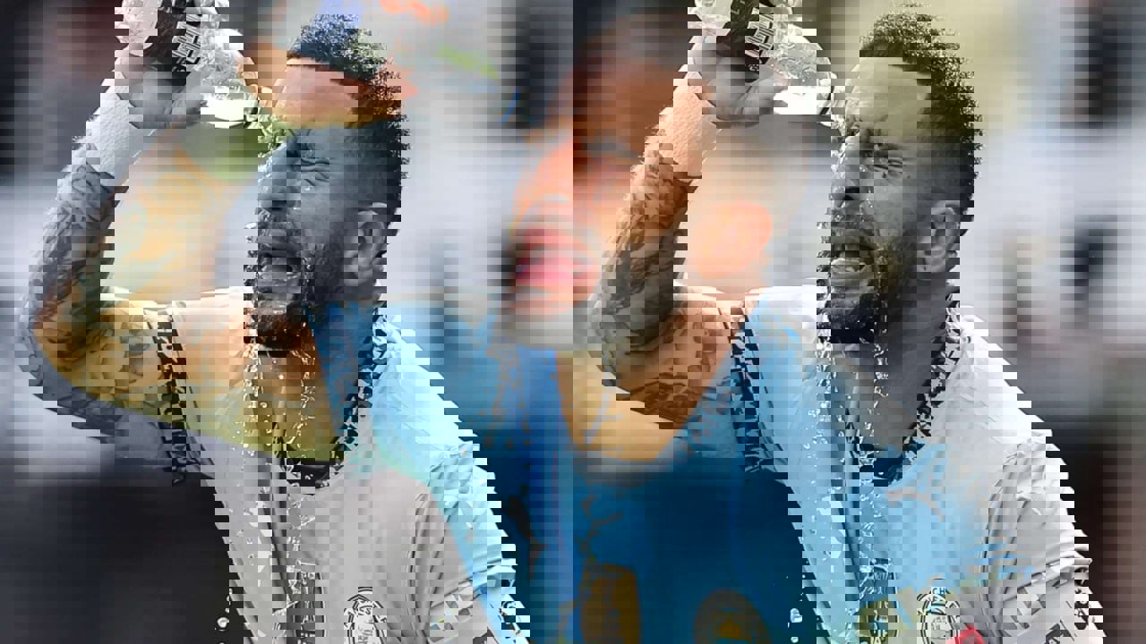 2174586