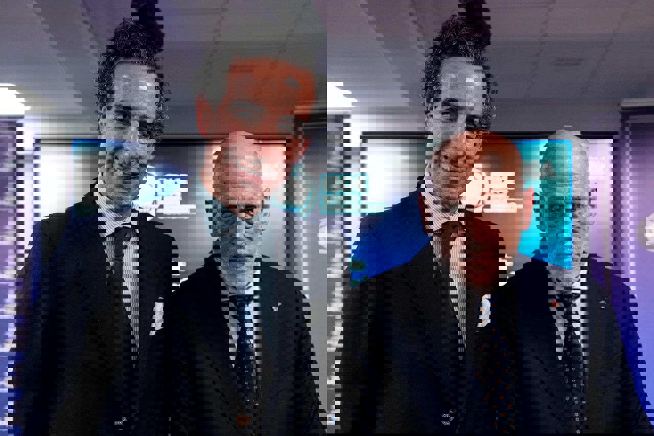 2174801