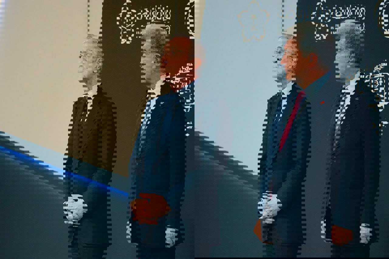 2175186