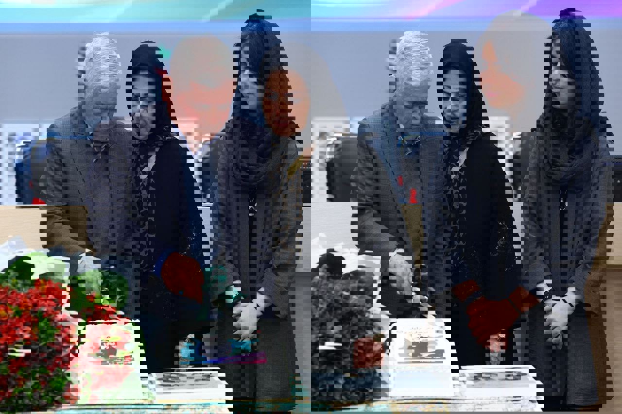 2175294