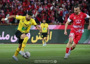 روح حاج‌صفی در کالبد آریا یوسفی (عکس)