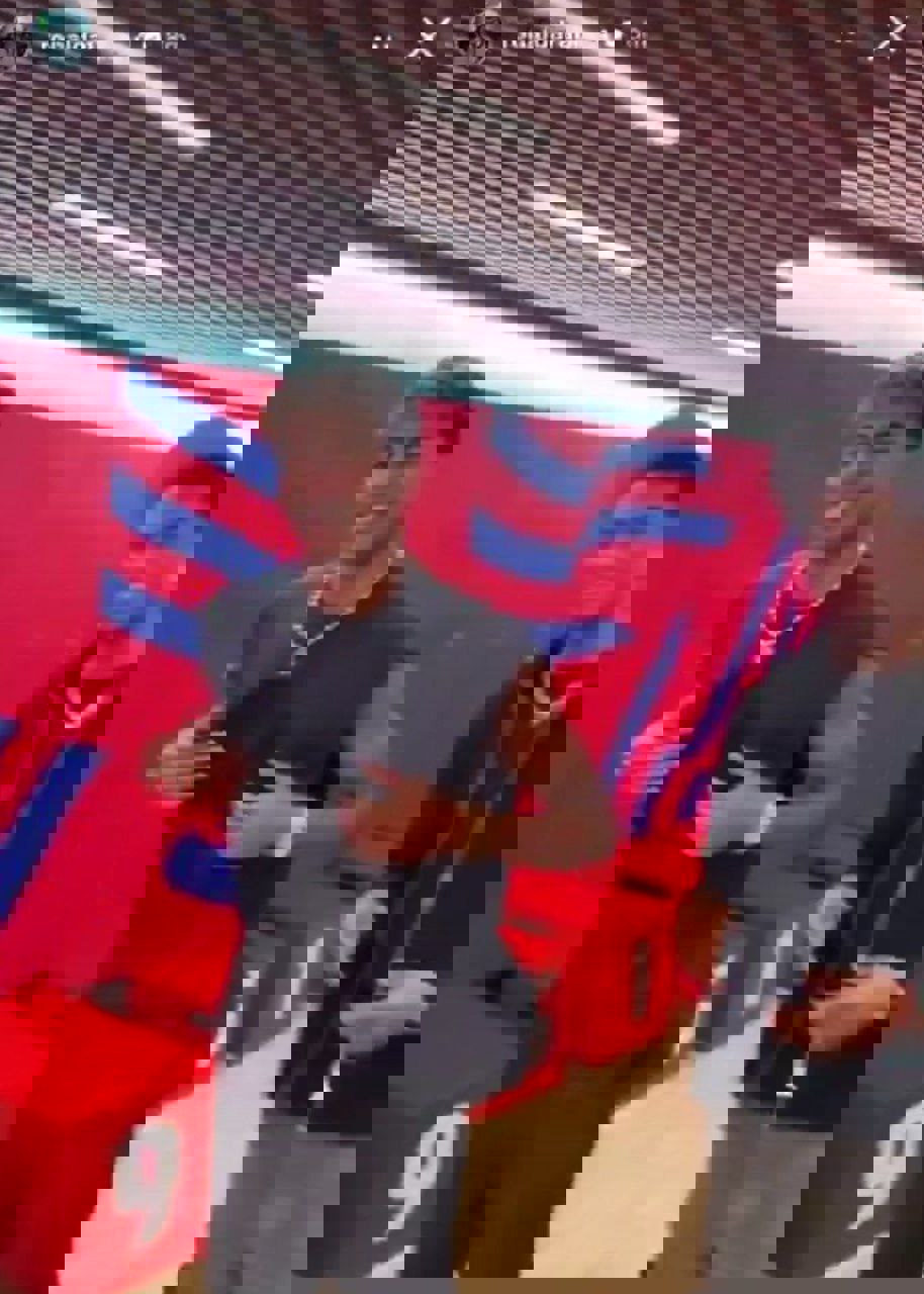 2175579