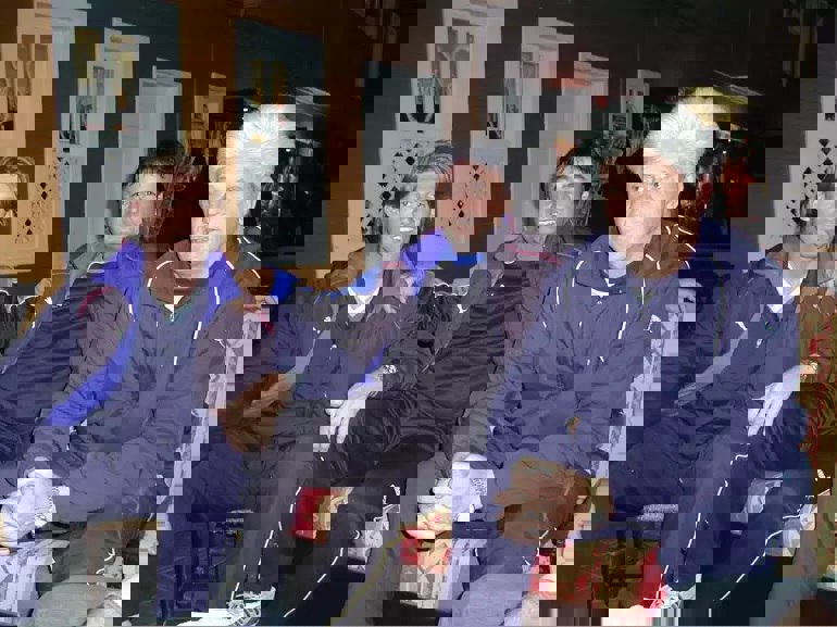 2176233