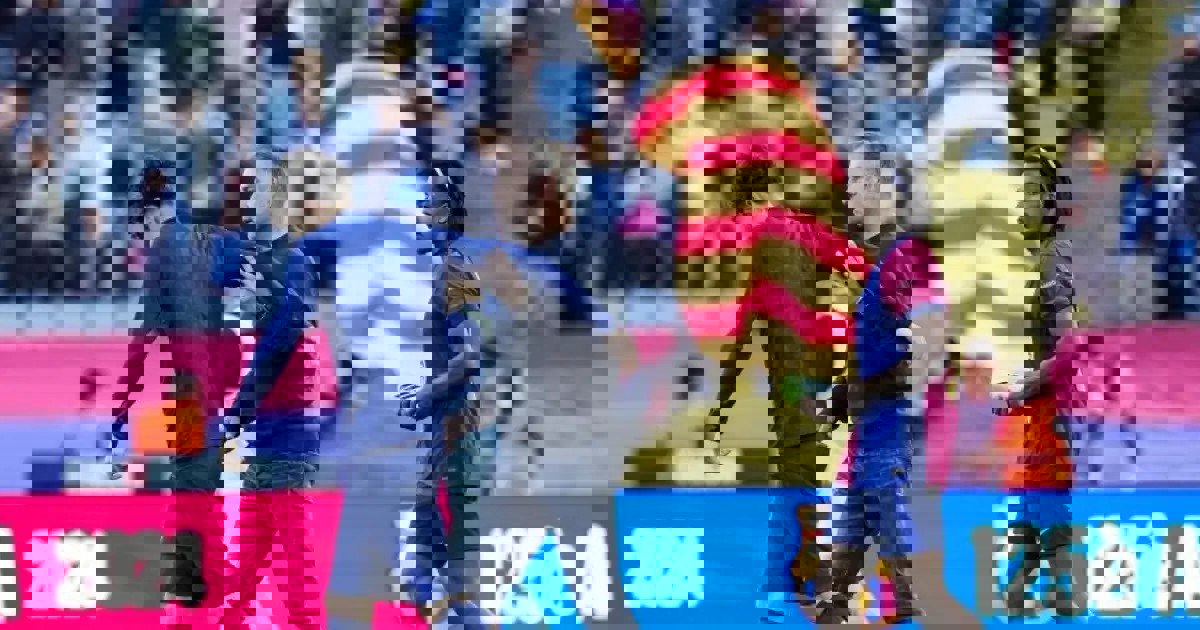 2176138
