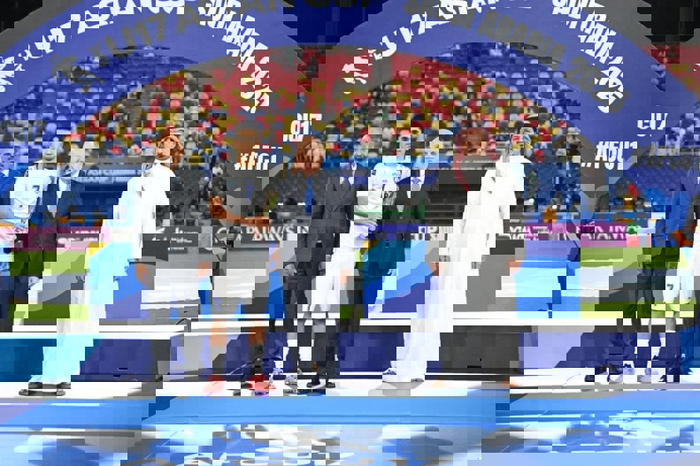 2176291