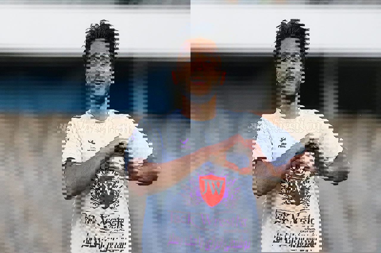 2176322