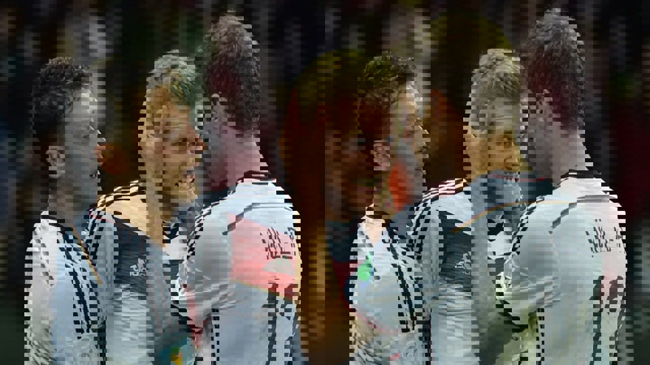 2176301