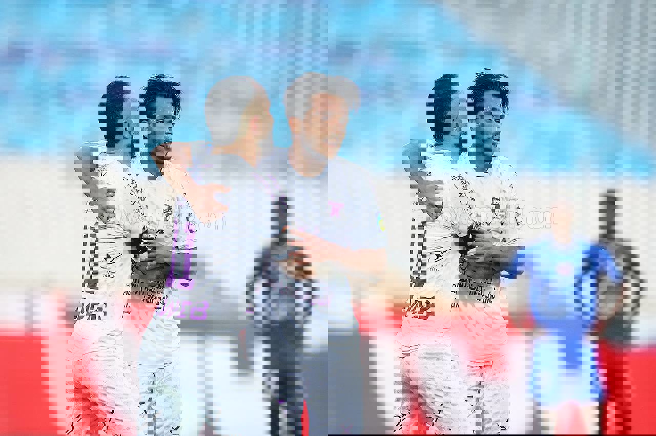 2176321