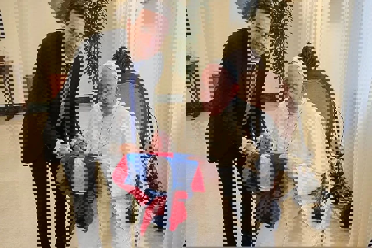 2176429