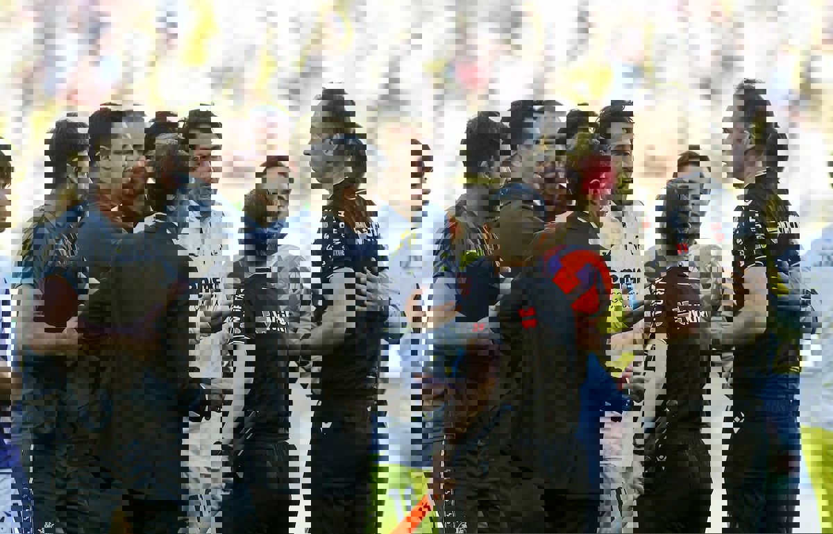 2176616
