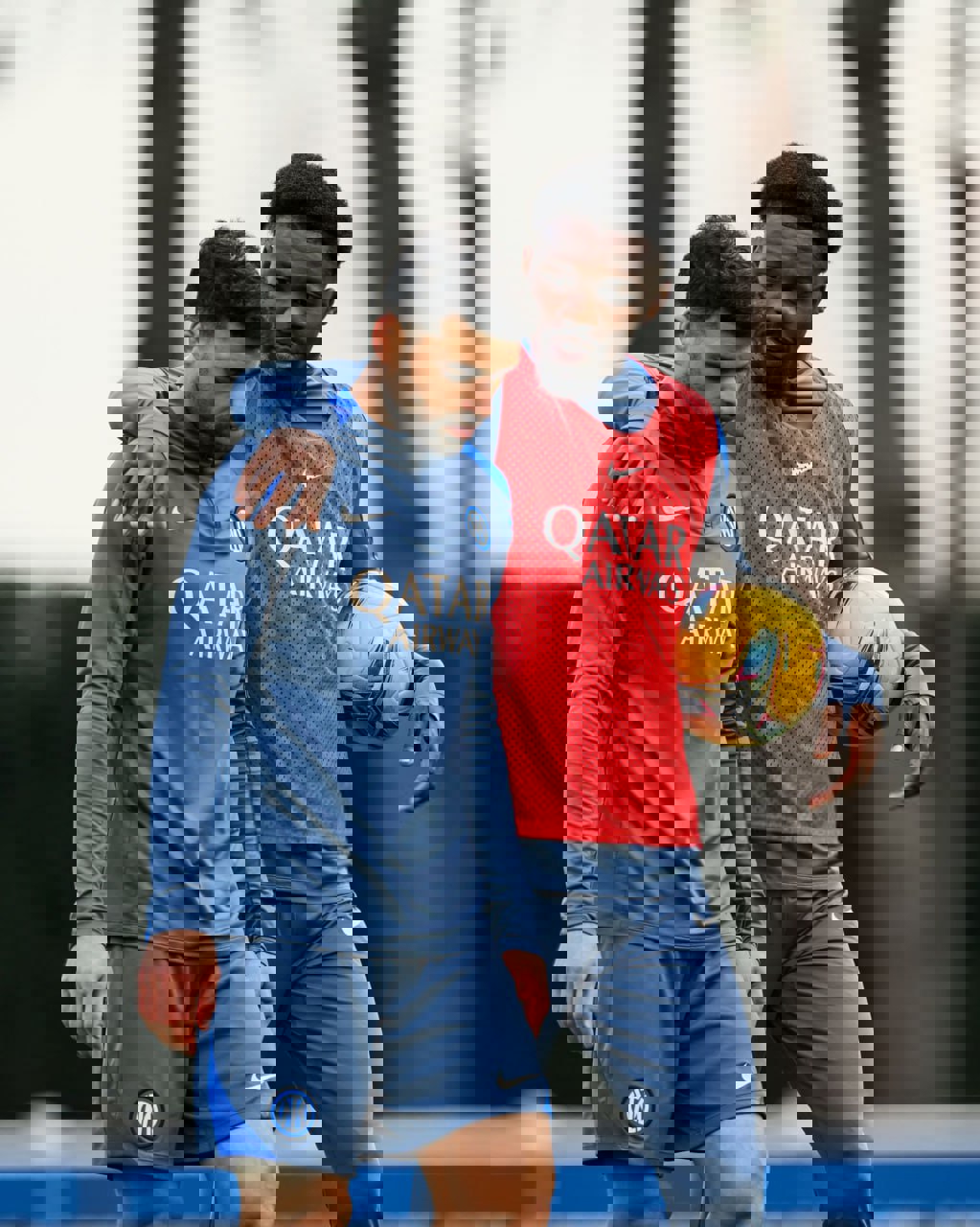 2176947