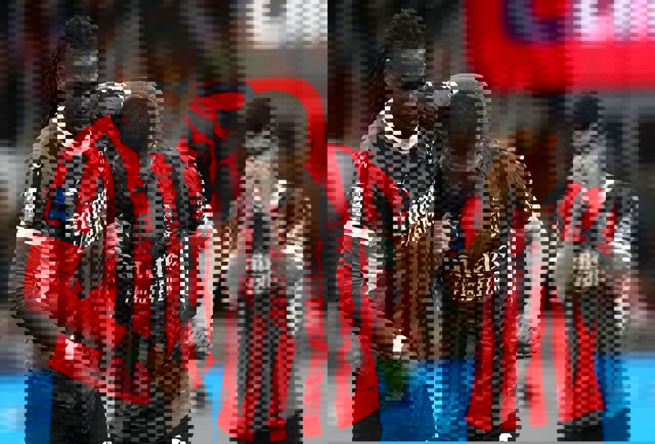 2176982