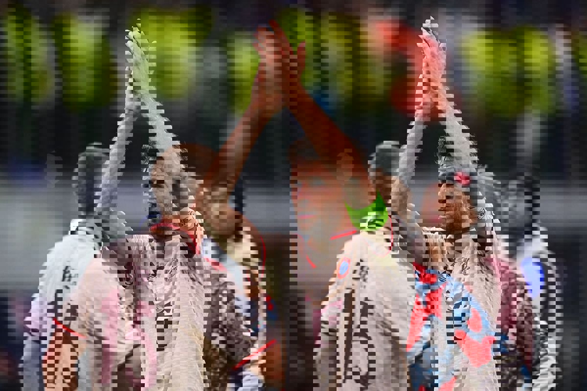 2177004