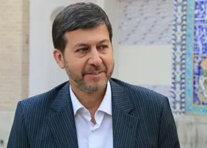 استاندار اصفهان: برای قهرمانی فقط فوتبال کافی نیست
