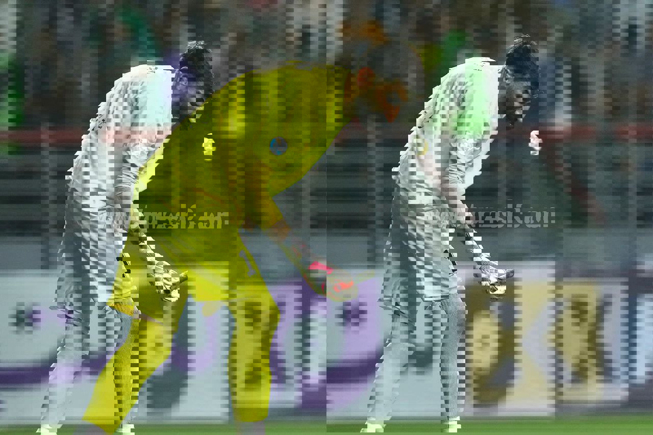 2177958