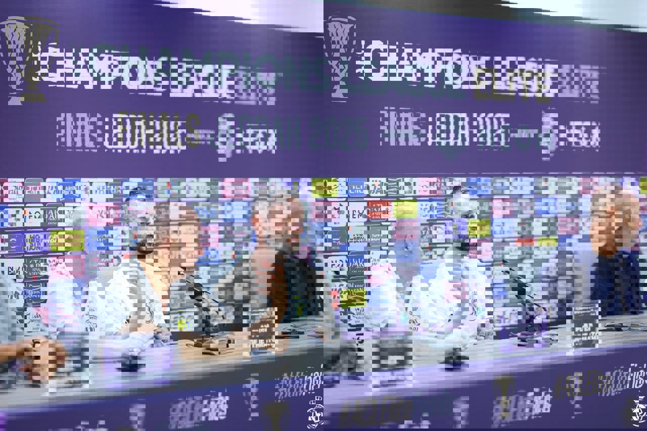 2178698
