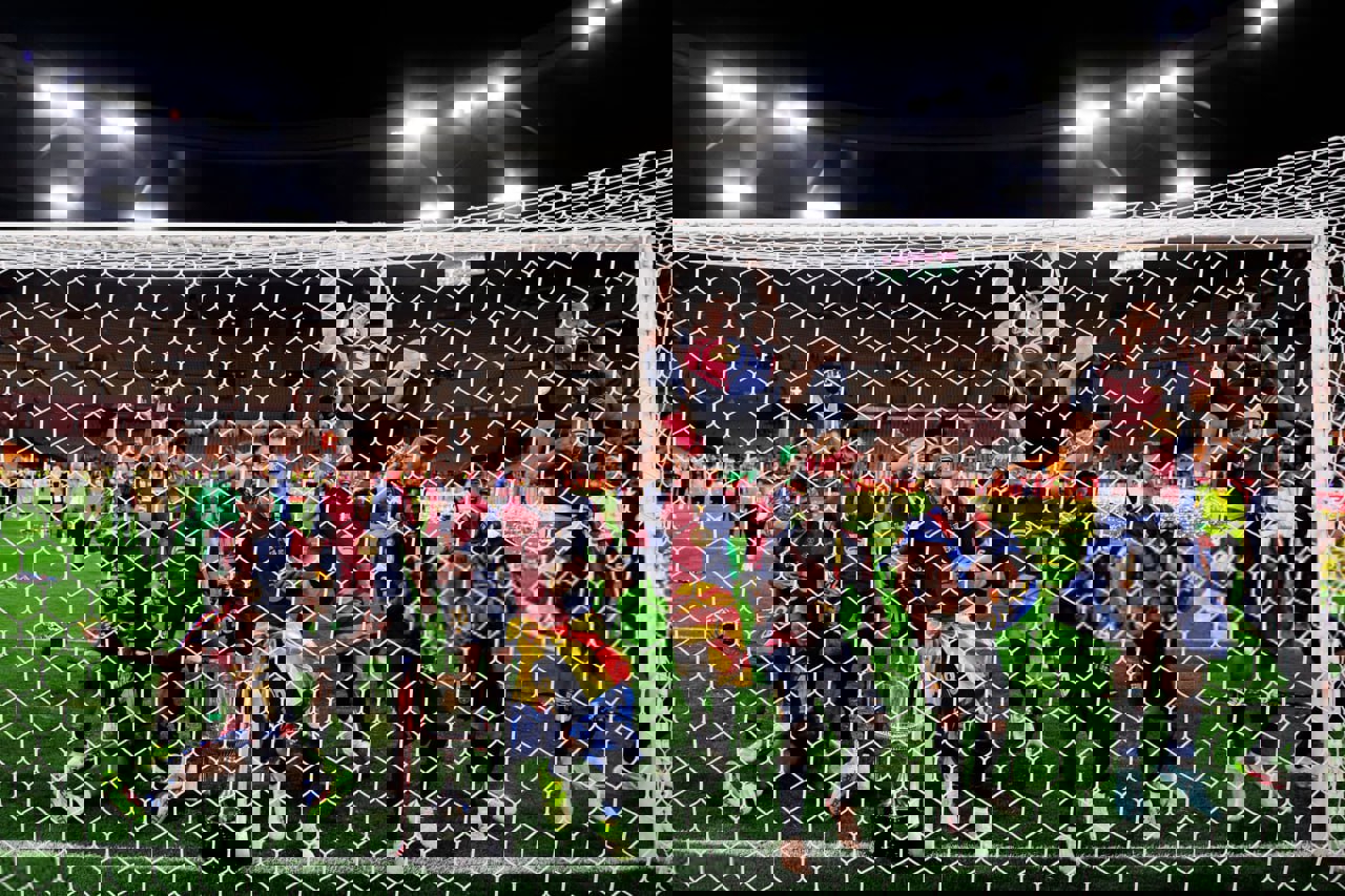 2179228
