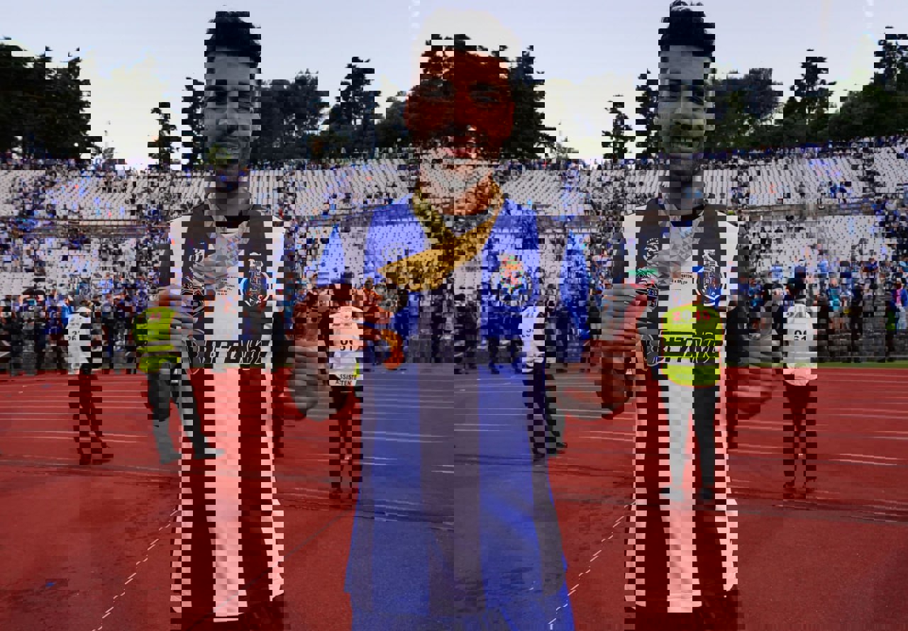 2179379