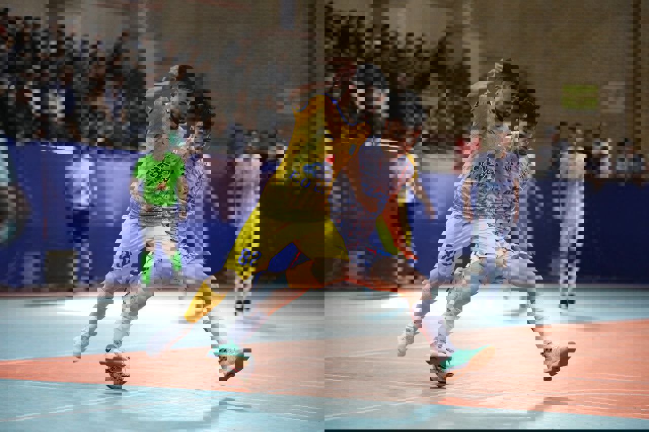 2179808