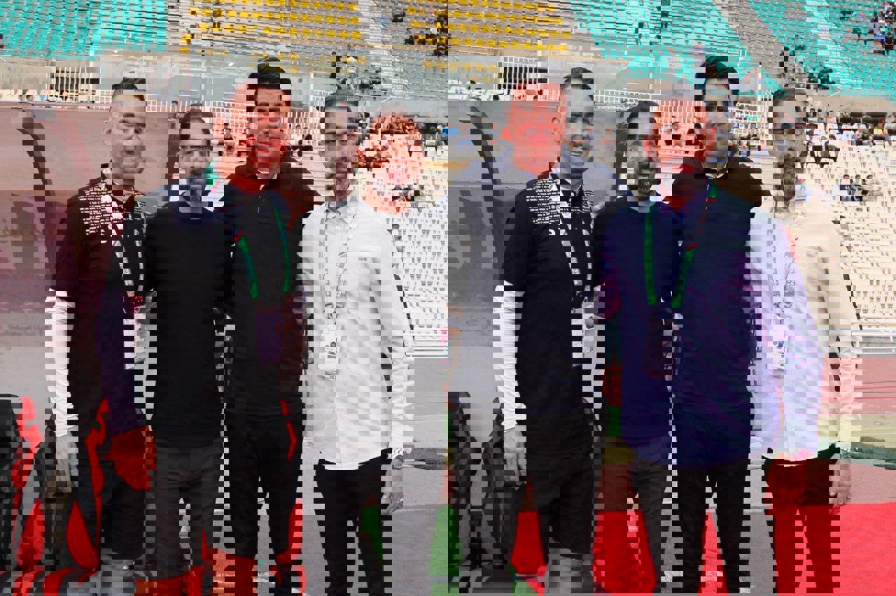2179883