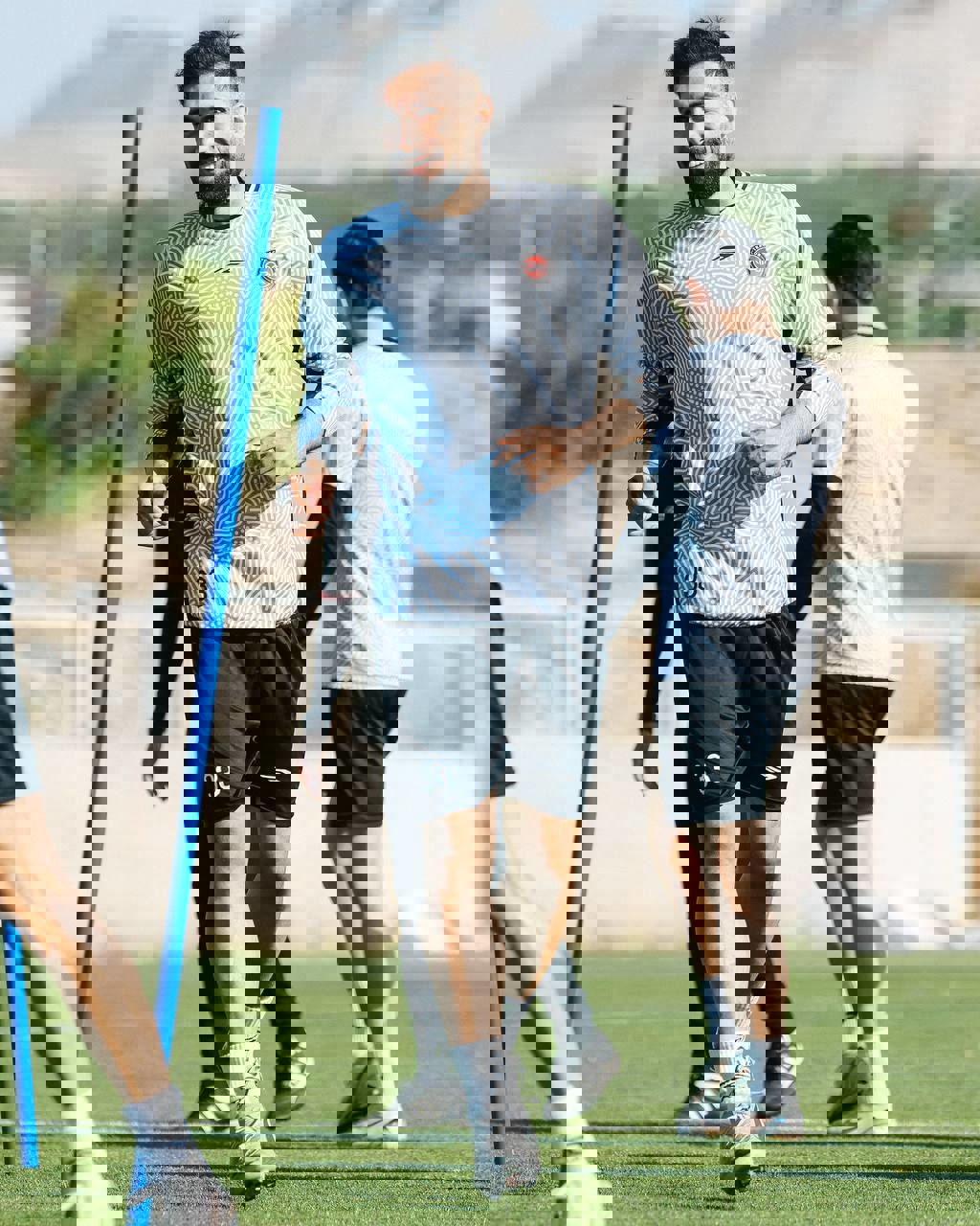2179931