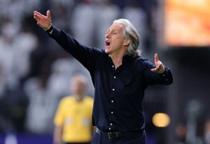 حمله سرمربی الهلال به داور: او در سطح بازی ما نبود!