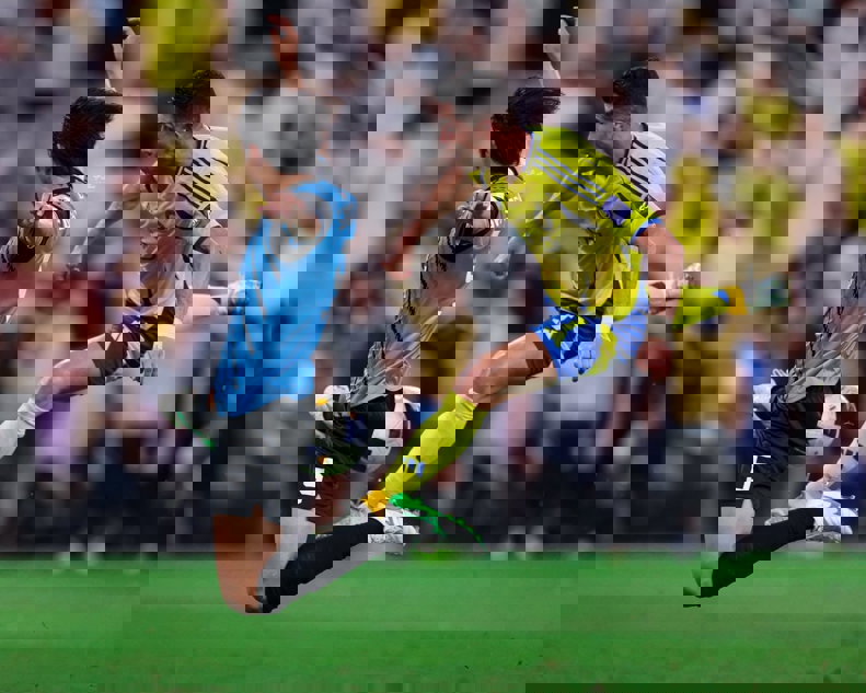 2180490