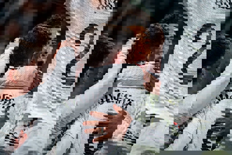 2180260