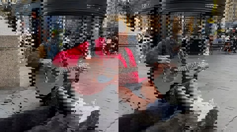 2180306