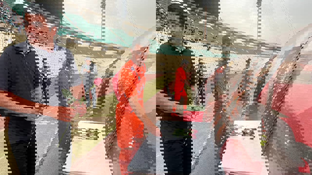 2180390