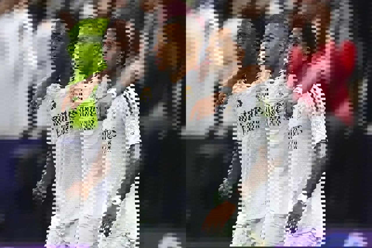 2180400