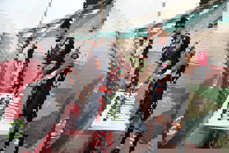 2180394