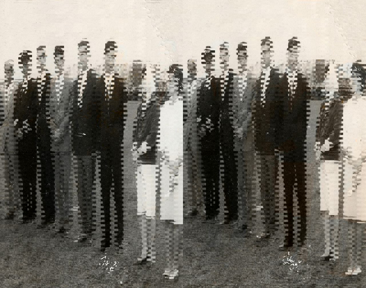 2180585