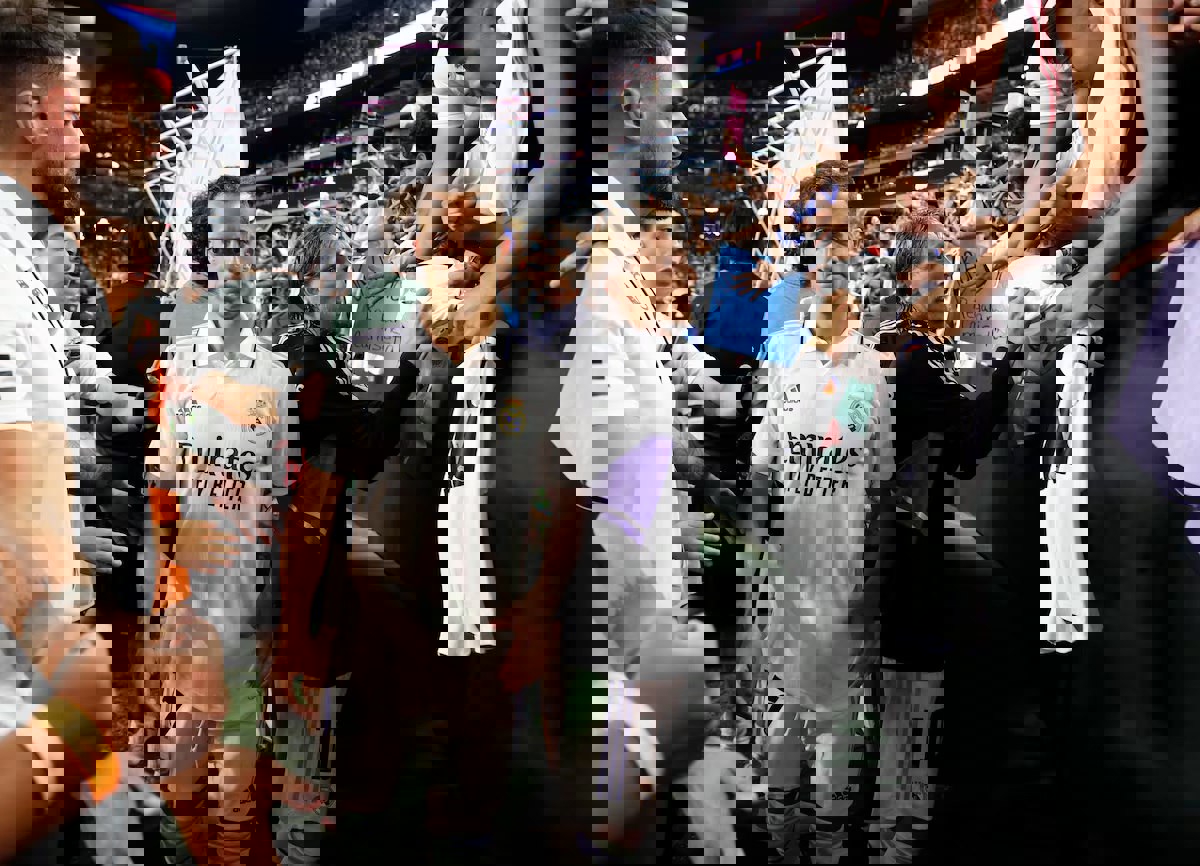 2180766