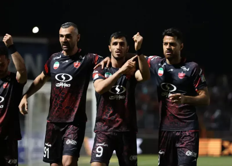 گزارش زنده: مس رفسنجان ۰ - پرسپولیس 3
