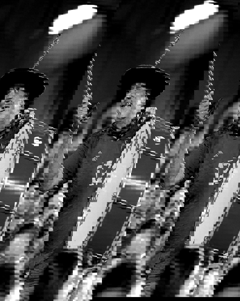 2181084