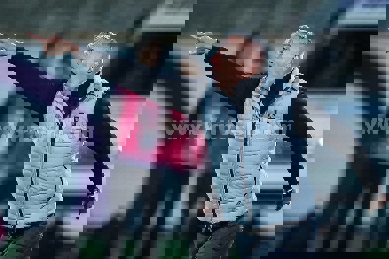 2181119