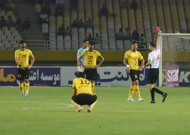 سپاهان 1 - گلگهر 2: وداع با رویا در نقش جهان