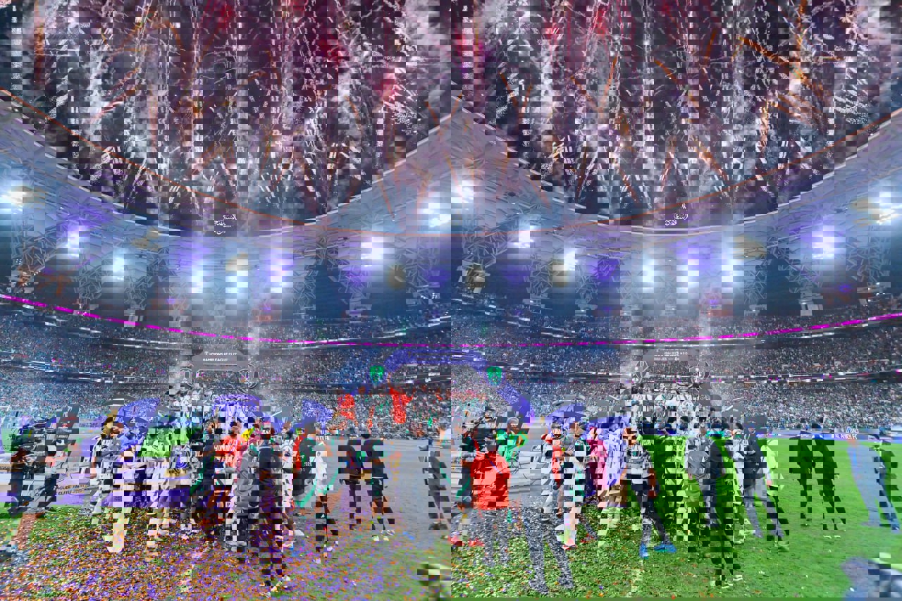 2181923