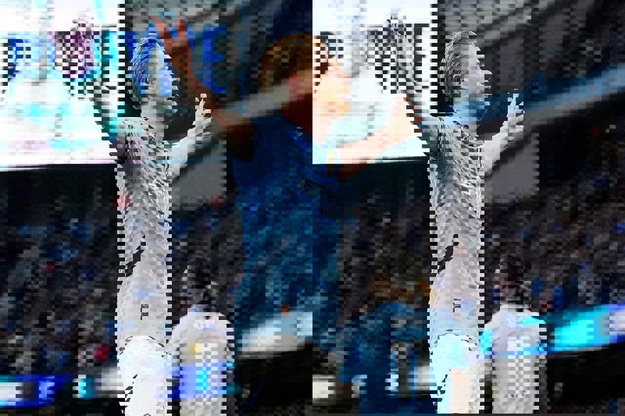 2181906