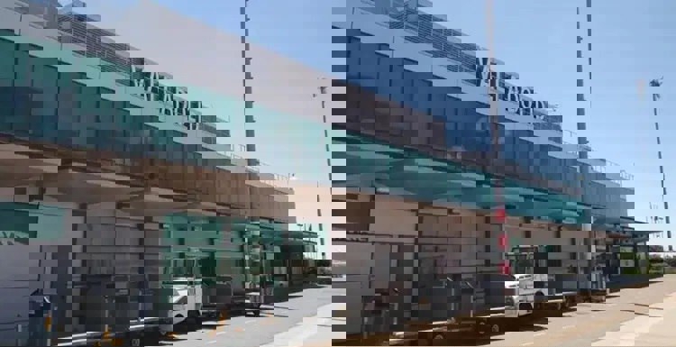 2181563