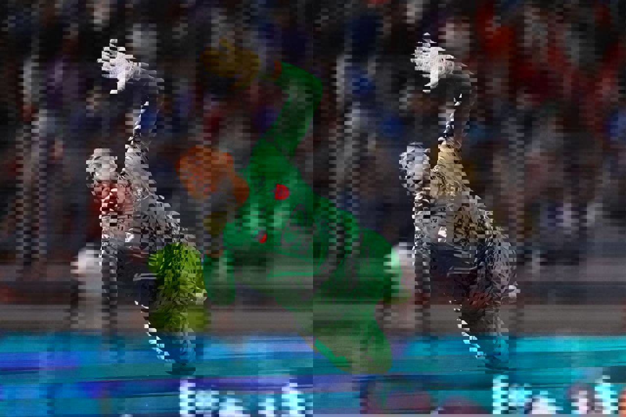 2181859